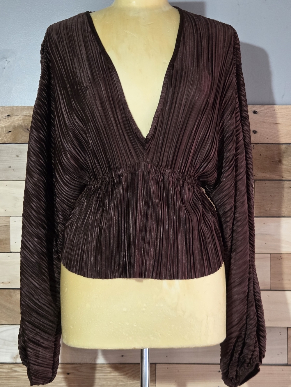 Brown Pleated Top Boho Batwing Sleeve V Neck Size S Statement Sunfere